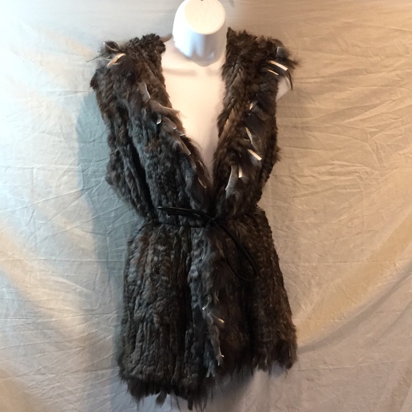 Belle Fare Tops - Gorgeous Belle Fare fur hooded vest